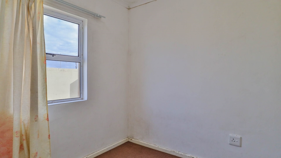 To Let 3 Bedroom Property for Rent in Muizenberg Western Cape